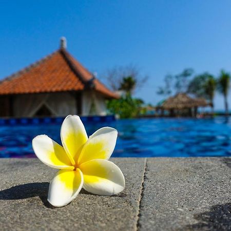 West Break Bali - Medewi Hotel Airsatang Exterior photo