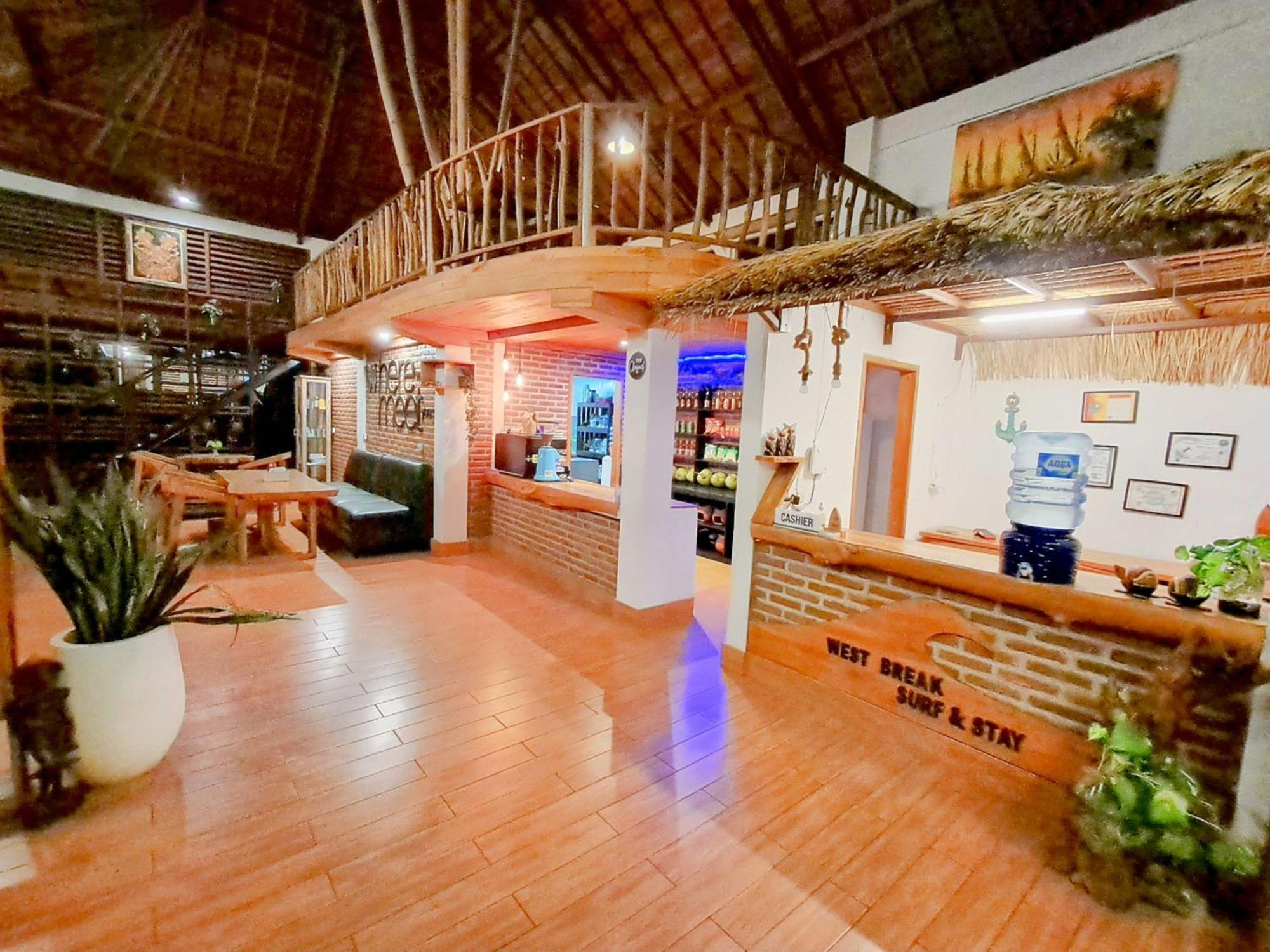 West Break Bali - Medewi Hotel Airsatang Exterior photo